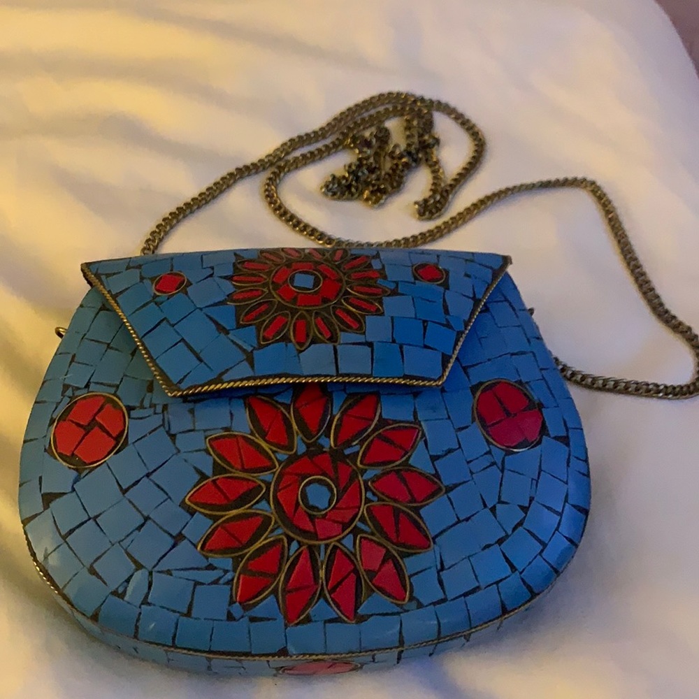 Stylish Metal Shoulder Bag